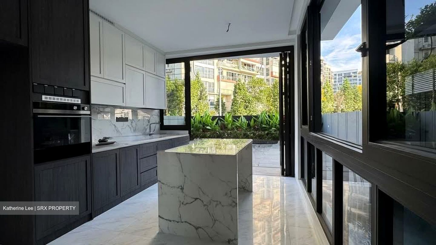 Jalan Loyang Besar (D17), Terrace #540211841